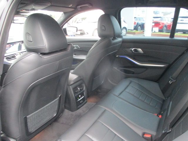 BMW 3SERIES TOURING 2022 Image 31