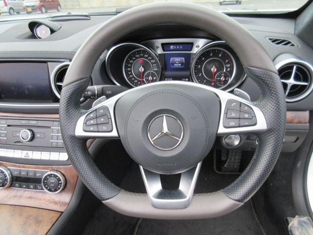 MERCEDES BENZ SL CLA 2020 Image 31