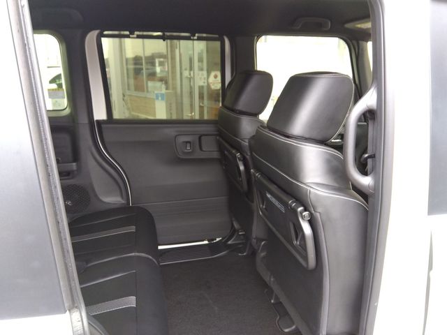 HONDA N BOX CUSTOM 4WD 2023 Image 31