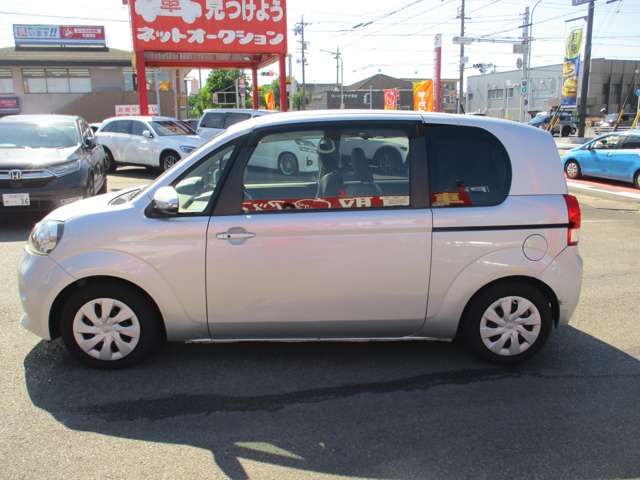 TOYOTA PORTE 2012 Image 31