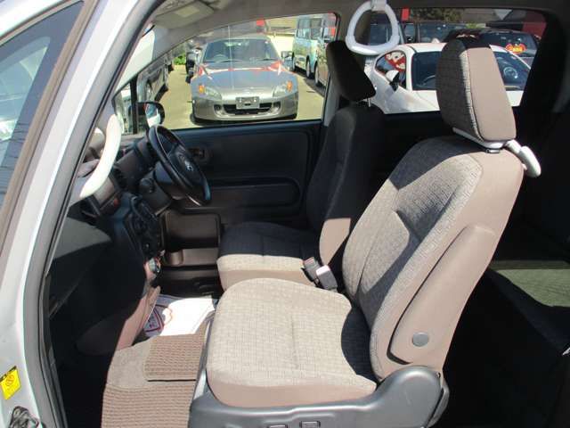TOYOTA PORTE 2012 Image 31