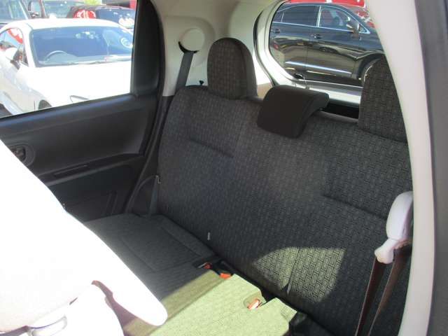 TOYOTA PORTE 2012 Image 31