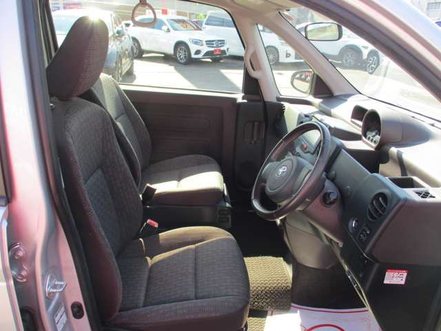 TOYOTA PORTE 2012 Image 31