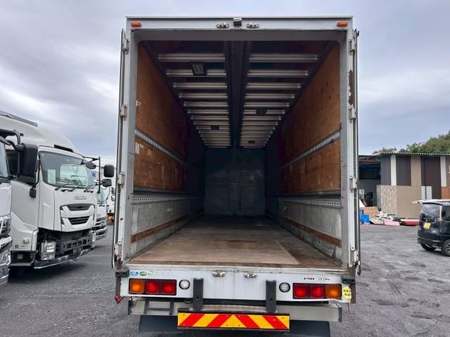 ISUZU GIGA 2016 Image 31