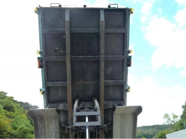 MITSUBISHI FUSOU SUPER GREAT 2019 Image 31