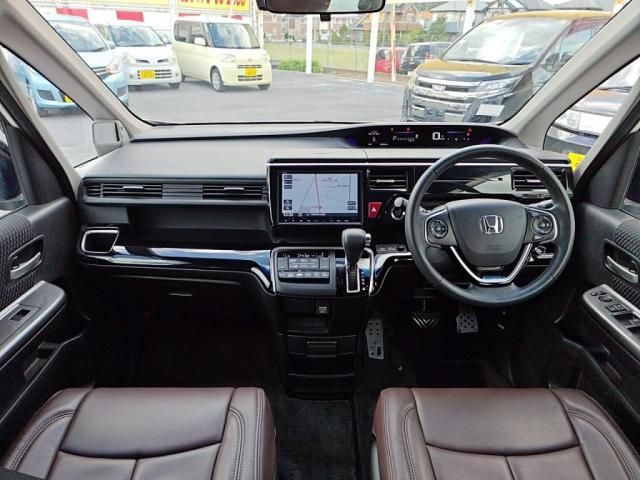 HONDA STEPWAGON 2016 Image 31