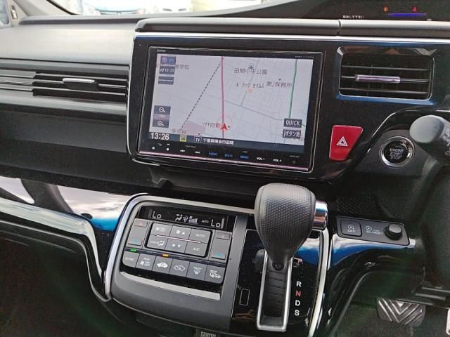 HONDA STEPWAGON 2016 Image 31