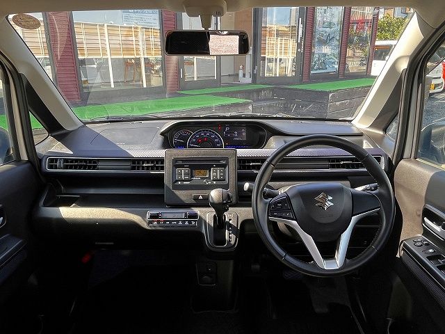 SUZUKI WAGON R 2018 Image 31