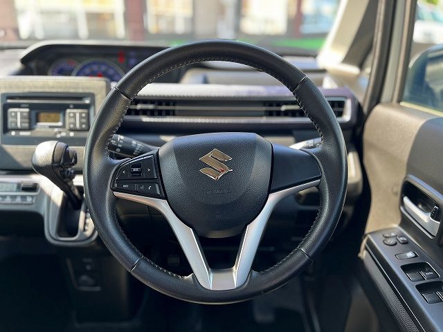 SUZUKI WAGON R 2018 Image 31