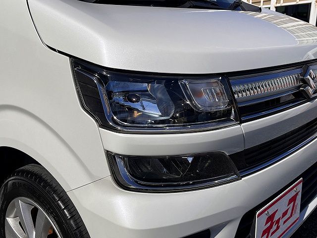 SUZUKI WAGON R 2018 Image 31