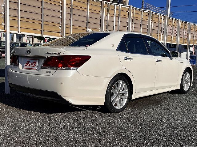 TOYOTA CROWN SEDAN HYBRID 2015 Image 31