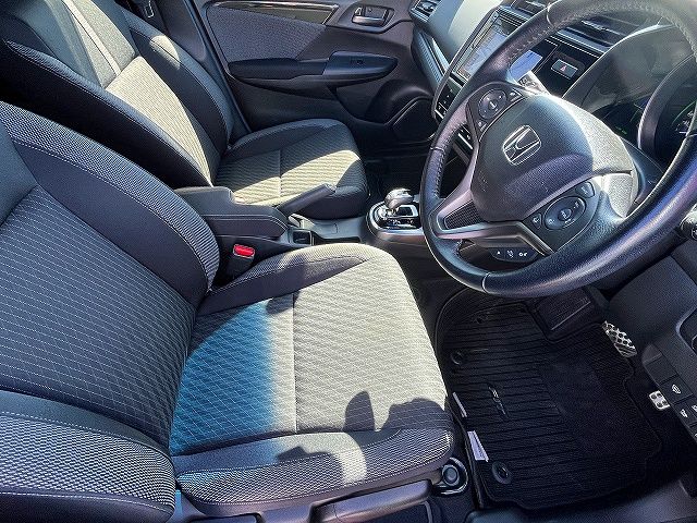 HONDA FIT HYBRID 2018 Image 31