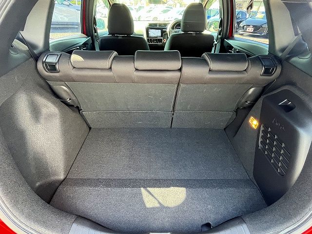 HONDA FIT HYBRID 2018 Image 31