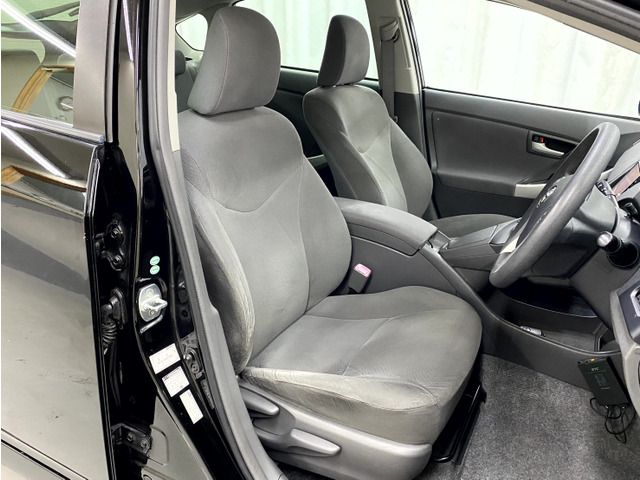 TOYOTA PRIUS 2011 Image 31