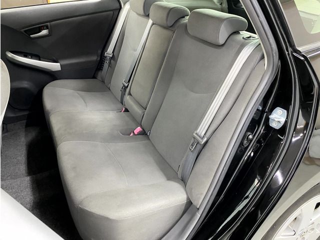 TOYOTA PRIUS 2011 Image 31