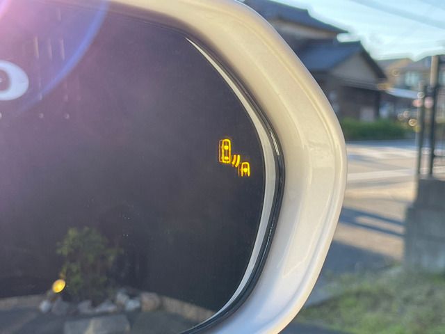 TOYOTA CROWN SEDAN HYBRID 2019 Image 31