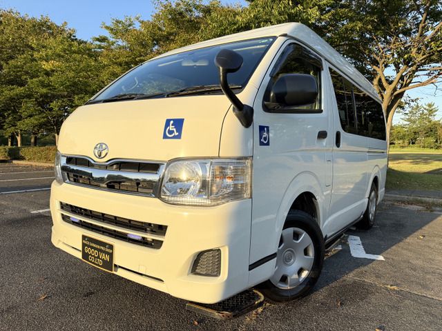 TOYOTA HIACE VAN 4WD 2011 Image 31