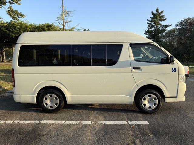 TOYOTA HIACE VAN 4WD 2011 Image 31