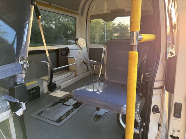 TOYOTA HIACE VAN 4WD 2011 Image 31