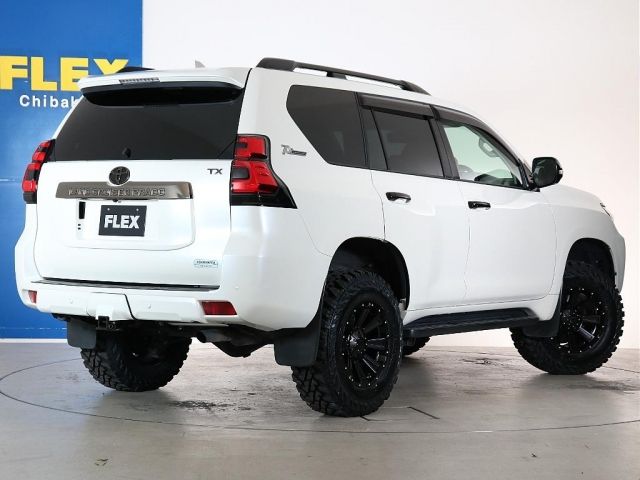 TOYOTA LANDCRUISER PRADO 2022 Image 31