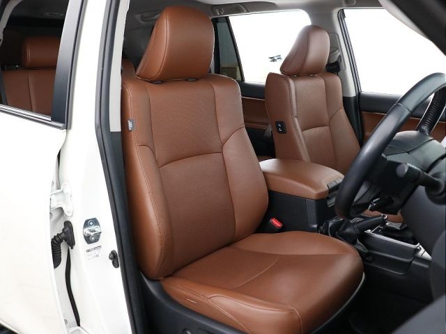 TOYOTA LANDCRUISER PRADO 2022 Image 31