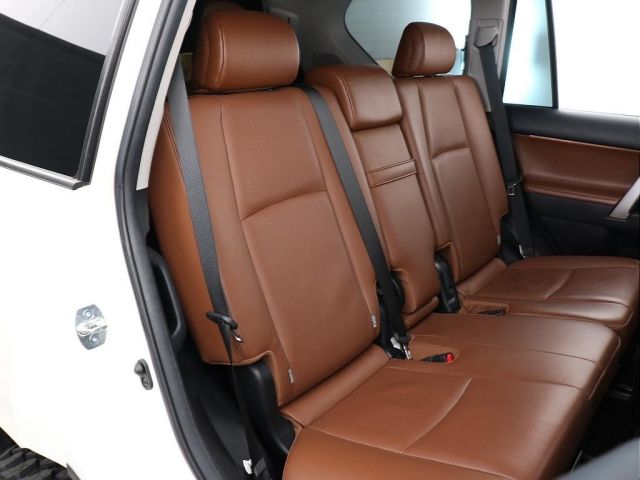 TOYOTA LANDCRUISER PRADO 2022 Image 31