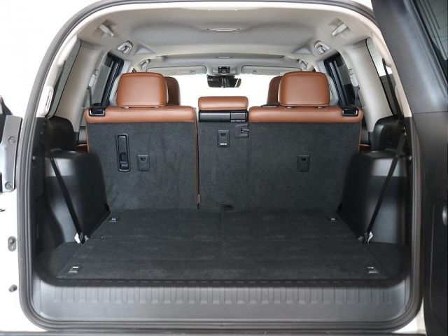 TOYOTA LANDCRUISER PRADO 2022 Image 31