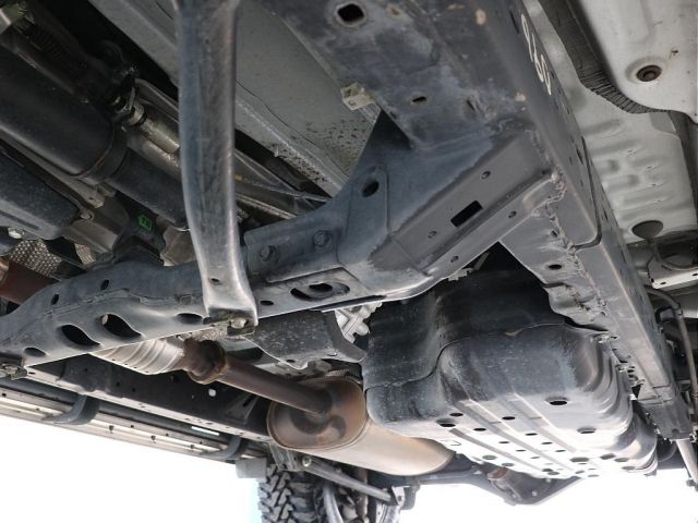 TOYOTA LANDCRUISER PRADO 2022 Image 31