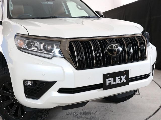 TOYOTA LANDCRUISER PRADO 2022 Image 31