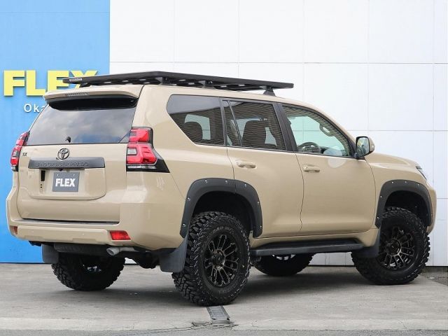 TOYOTA LANDCRUISER PRADO 2018 Image 31