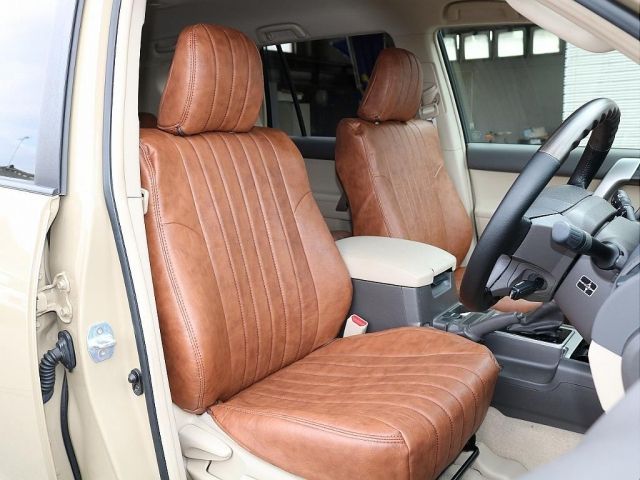 TOYOTA LANDCRUISER PRADO 2018 Image 31