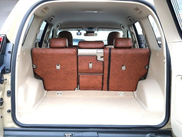 TOYOTA LANDCRUISER PRADO 2018 Image 31