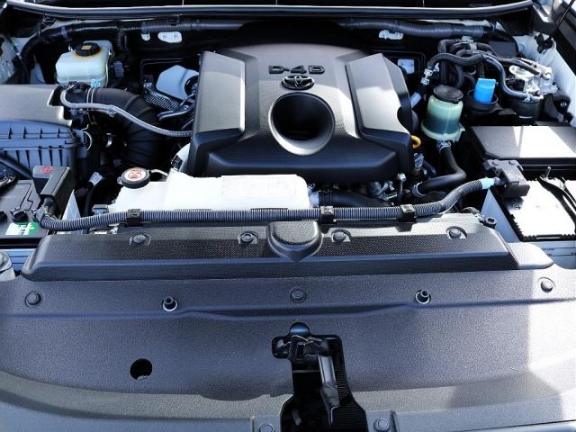 TOYOTA LANDCRUISER PRADO 2018 Image 31