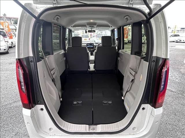 HONDA N BOX 2024 Image 31