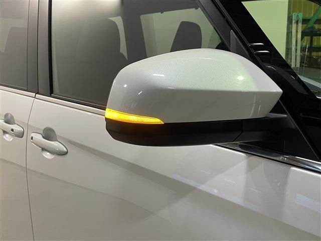 TOYOTA VOXY 4WD 2024 Image 31