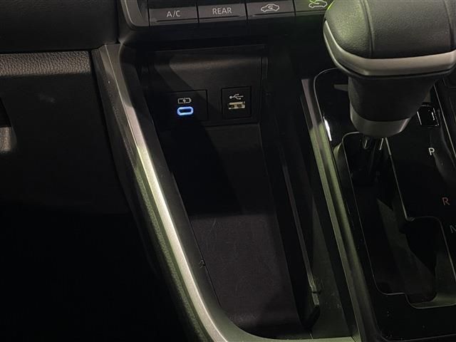 TOYOTA VOXY 4WD 2024 Image 31