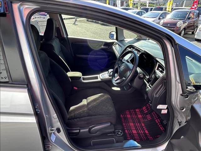 HONDA SHUTTLE HYBRID 2015 Image 31