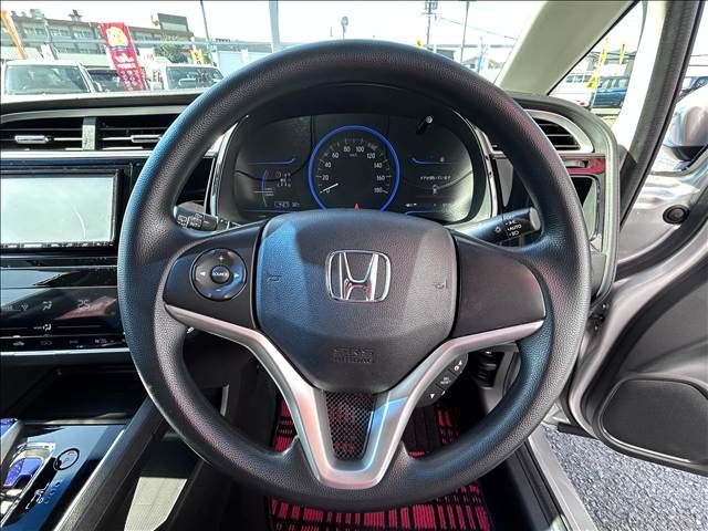 HONDA SHUTTLE HYBRID 2015 Image 31