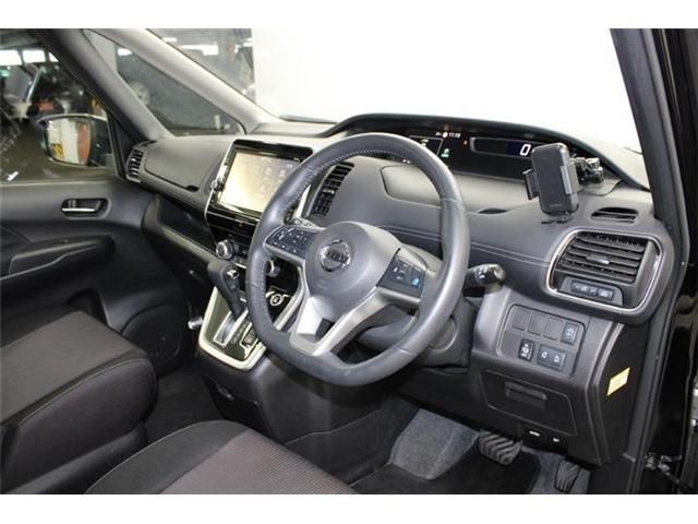 NISSAN SERENA  S-HYBRID 2018 Image 31