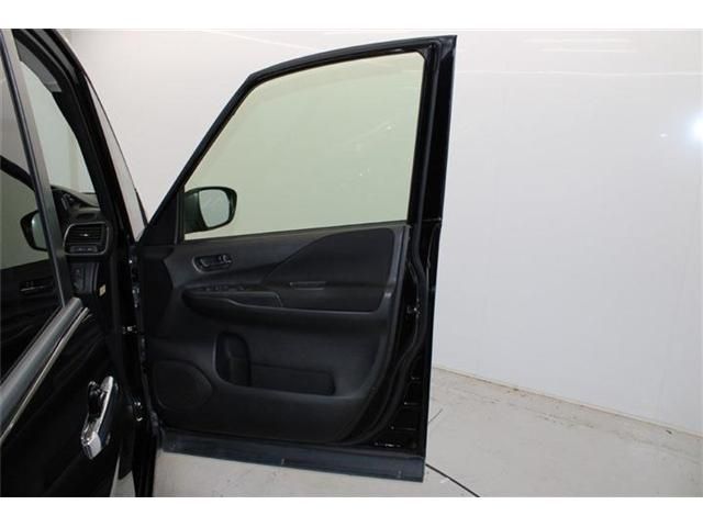 NISSAN SERENA  S-HYBRID 2018 Image 31