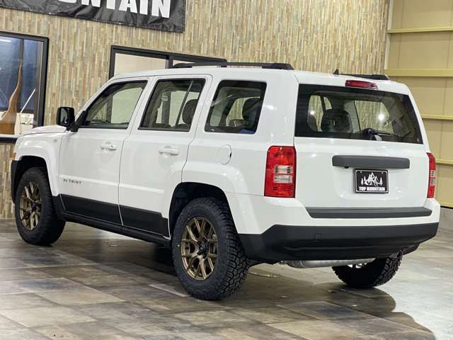 JEEP PATRIOT 2011 Image 31