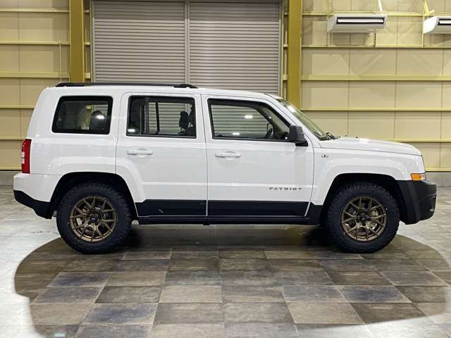 JEEP PATRIOT 2011 Image 31