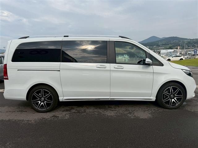 MERCEDES BENZ V CLAS 2023 Image 31