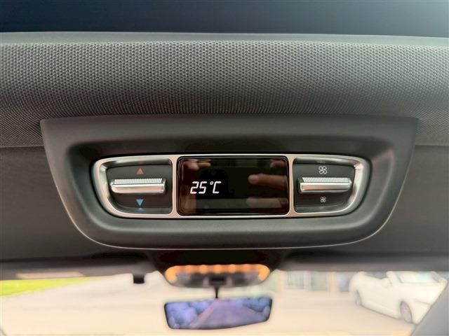 MERCEDES BENZ V CLAS 2023 Image 31