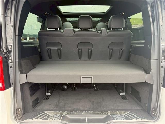 MERCEDES BENZ V CLAS 2023 Image 31