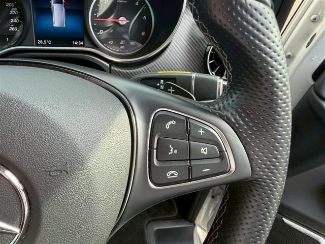 MERCEDES BENZ V CLAS 2023 Image 31