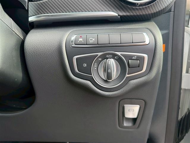 MERCEDES BENZ V CLAS 2023 Image 31
