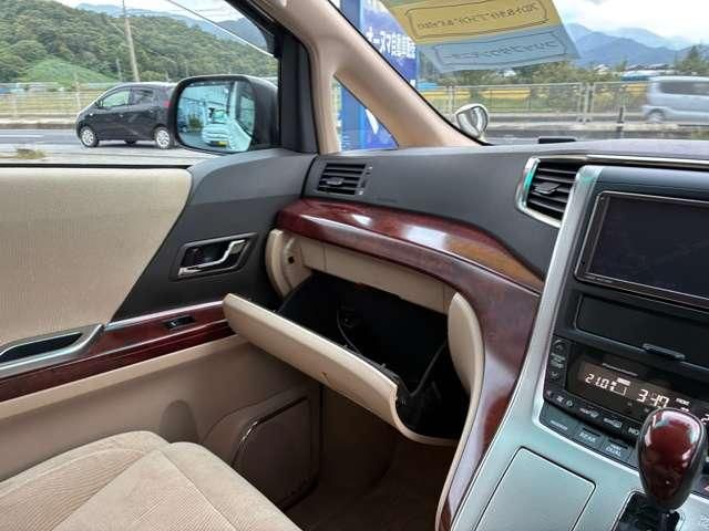 TOYOTA ALPHARD 2009 Image 31