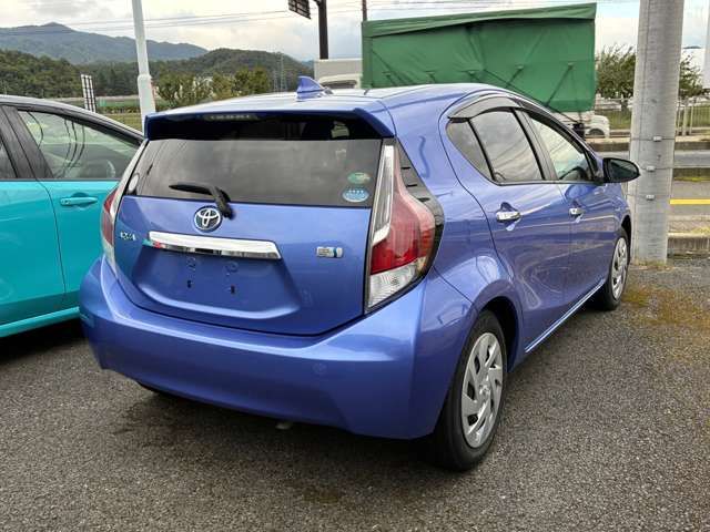 TOYOTA AQUA 2016 Image 31