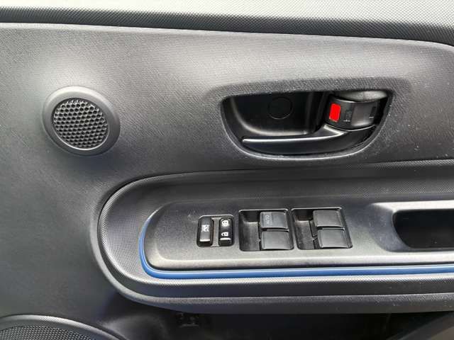 TOYOTA AQUA 2016 Image 31